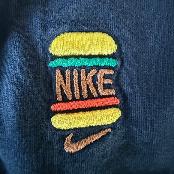 Nike Burger Graphic Black T-shirt Mens XL - Picture 4 of 6